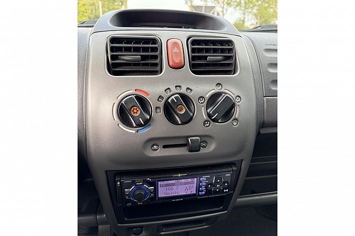 Opel Agila 1.0-12V Flexx cool , AIRCO, LEUKE VERKLEURDE GELE OPEL AGILA VOORZIEN VAN EEN NAP LAGE KM STAND, 5 DEUREN, ZUINIGE MOTOR,  RIJDT EN SCHAKELT HEERLIJK.