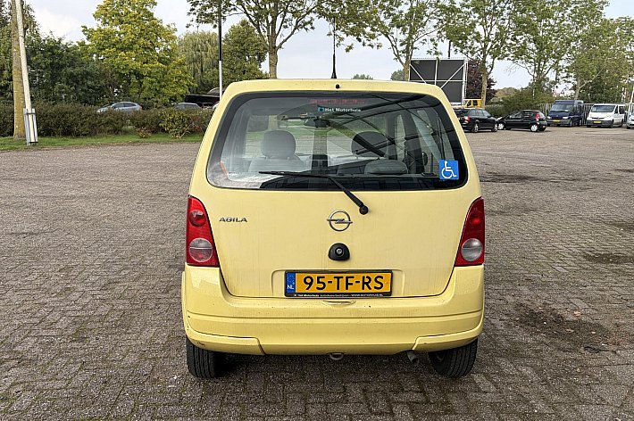 Opel Agila 1.0-12V Flexx cool , AIRCO, LEUKE VERKLEURDE GELE OPEL AGILA VOORZIEN VAN EEN NAP LAGE KM STAND, 5 DEUREN, ZUINIGE MOTOR,  RIJDT EN SCHAKELT HEERLIJK.