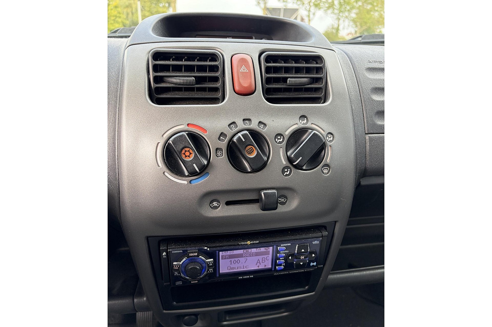 Opel Agila