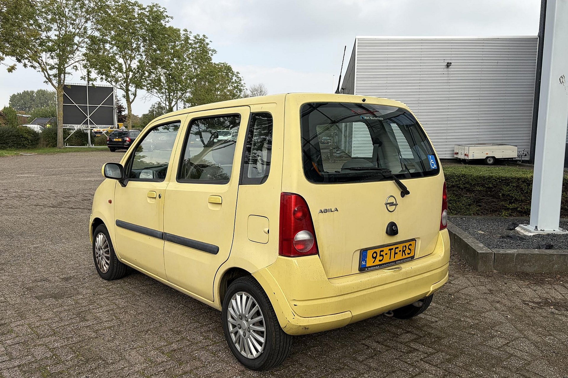 Opel Agila