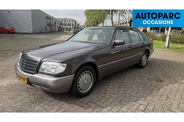 Mercedes-Benz S-Klasse 300 SE , S320, 3.2, AUTOMAAT, CLIMA. ELECTR VOORSTOELEN, SPIEGELS EN RAMEN, STOELVERWARMING, DUBBEL GLAS, CRUISE CONTROLE, ETC, DE KATHEDRAAL IS EEN VAN DE BEST GEBOUWDE MERCEDESSEN OOIT, BLIJVEND YOUNGTIMER!!