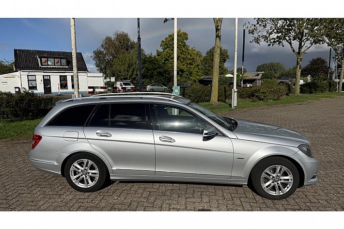 Mercedes-Benz C-Klasse Estate 180 Business Class Avantgarde , LEDER, NAVI, CRUISE, PDC, AUTOMAAT, IN SUPER MOOIE EN NETTE STAAT, RIJDT EN SCHAKELT PERFECT