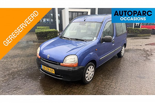 Renault Kangoo 1.4 RT MET INRIJPLAAT, IDEAAL VOOR ZZP-ER OF SCOOTERVERVOER, EX JNVALIDE, DISTRIBUTIE VERVANGEN OP 151.000, BOEKJES AANWEZIG, GEEN NIEUWE AUTO, MAAR WEL TECHNISCH GOED….
