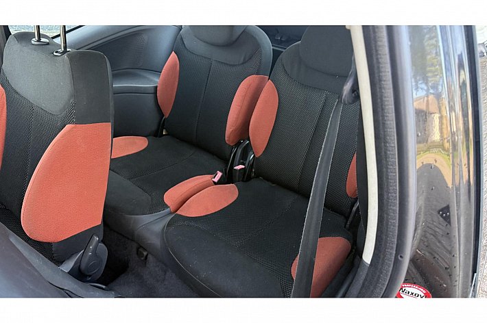 Citroën C2 1.4i Ligne Ambiance , AUTOMAAT, AIRCO (werkend), ELECTR RAMEN EN SPIEGELS, INRUILAUTO , ZO INGERUILD ZO WEER WEG, RIJDT GOED, IN DEZE PRIJSKLASSE GEEN GARANTIE MOGELIJK, PROEFRIJDEN EN NAKIJKEN GEEN PROBLEEM.