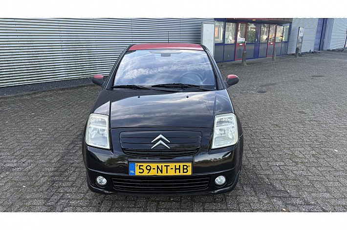 Citroën C2 1.4i Ligne Ambiance , AUTOMAAT, AIRCO (werkend), ELECTR RAMEN EN SPIEGELS, INRUILAUTO , ZO INGERUILD ZO WEER WEG, RIJDT GOED, IN DEZE PRIJSKLASSE GEEN GARANTIE MOGELIJK, PROEFRIJDEN EN NAKIJKEN GEEN PROBLEEM.