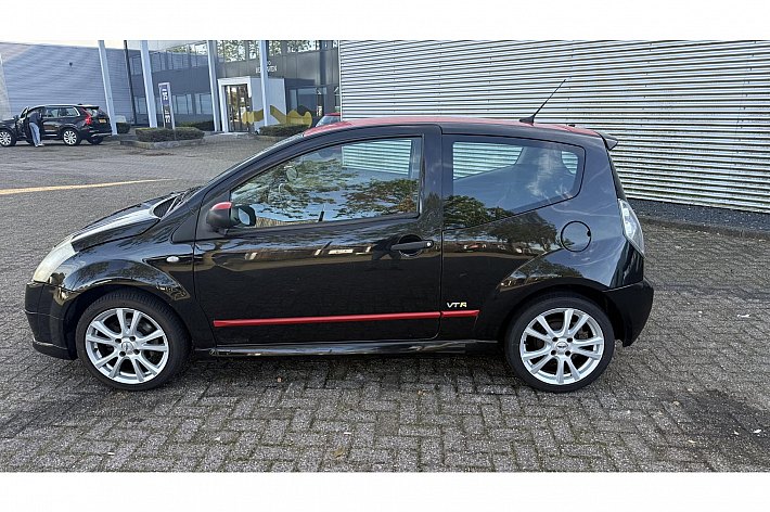 Citroën C2 1.4i Ligne Ambiance , AUTOMAAT, AIRCO (werkend), ELECTR RAMEN EN SPIEGELS, INRUILAUTO , ZO INGERUILD ZO WEER WEG, RIJDT GOED, IN DEZE PRIJSKLASSE GEEN GARANTIE MOGELIJK, PROEFRIJDEN EN NAKIJKEN GEEN PROBLEEM.