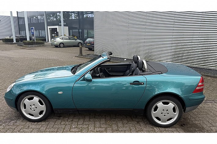 Mercedes-Benz SLK 200 , AIRCO, ELECTR DAK, LEDER, HANDBAK,  AMG VELGEN, ABSOLUUT ROESTVRIJ, PERFECT RIJDEND, YOUNGTIMER !!!