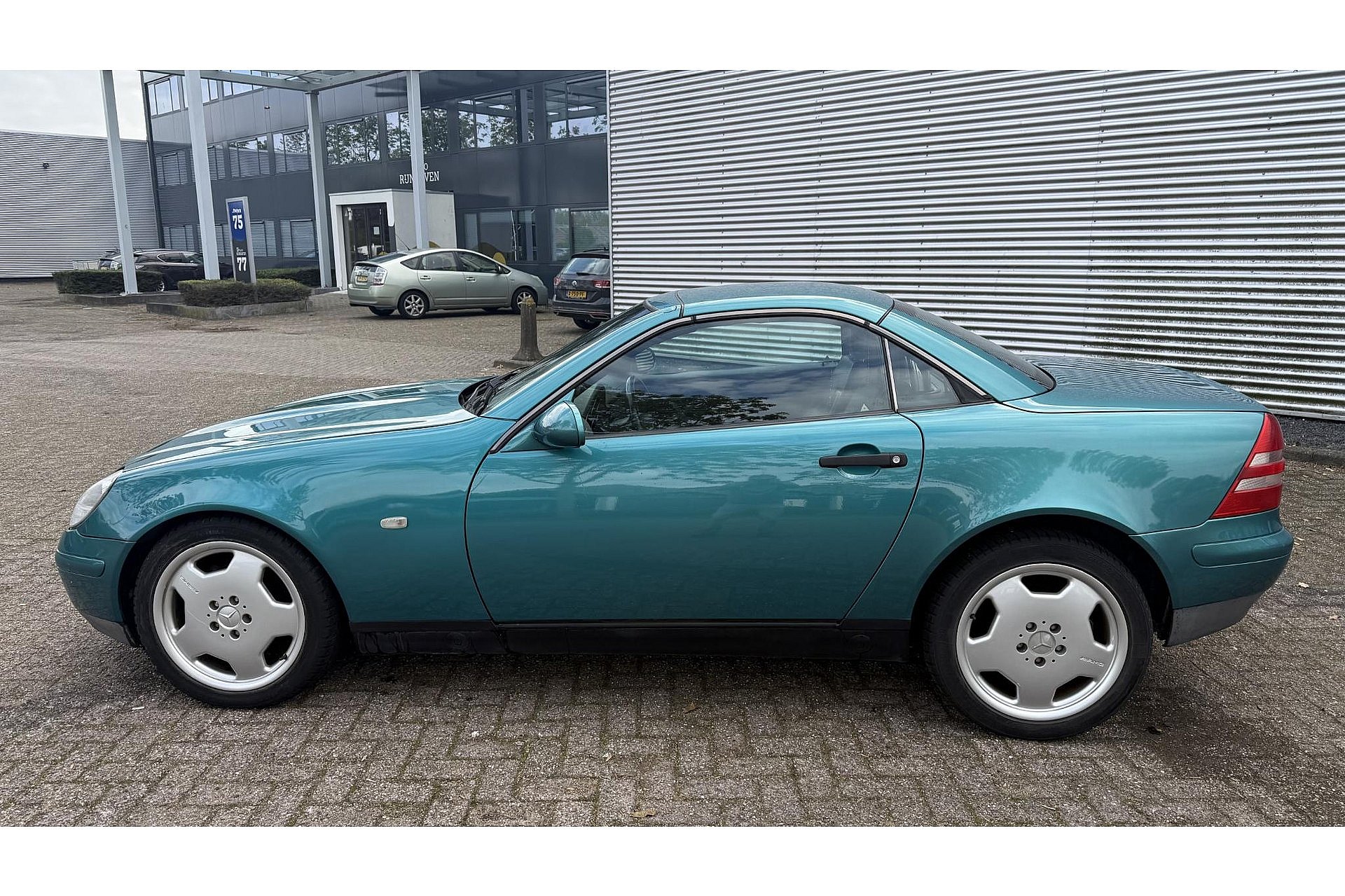 Mercedes-Benz SLK