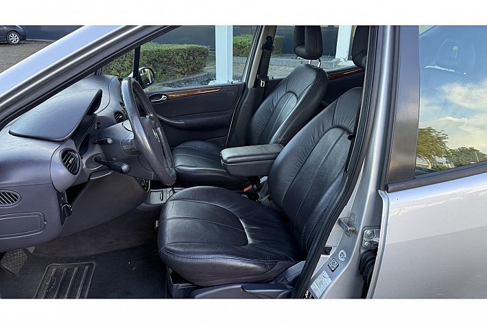 Mercedes-Benz A-Klasse 190 Elegance Lang AIRCO, CRUISE CONTROLE, LEER, AUTOMAAT, LANGE UITVOERING, VOLLEDIG ONDERHOUDEN, VOL OPTIES