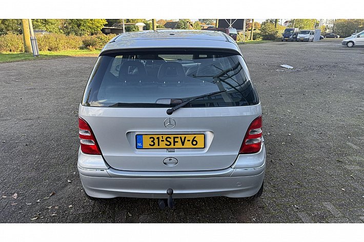 Mercedes-Benz A-Klasse 190 Elegance Lang AIRCO, CRUISE CONTROLE, LEER, AUTOMAAT, LANGE UITVOERING, VOLLEDIG ONDERHOUDEN, VOL OPTIES