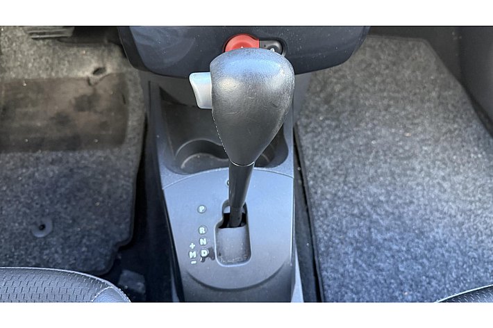 Renault Clio 2.0-16V Dynamique S , AUTOMAAT, FLIPPERS, AIRCO, DEALERONDERHOUDEN, UNIEK EN ZELDZAAM DEZE UITVOERING, RIJDT EN SCHAKELT BOTERZACHT, BOEKJES AANWEZIG, NIEUWE APK BIJ AFLEVERING