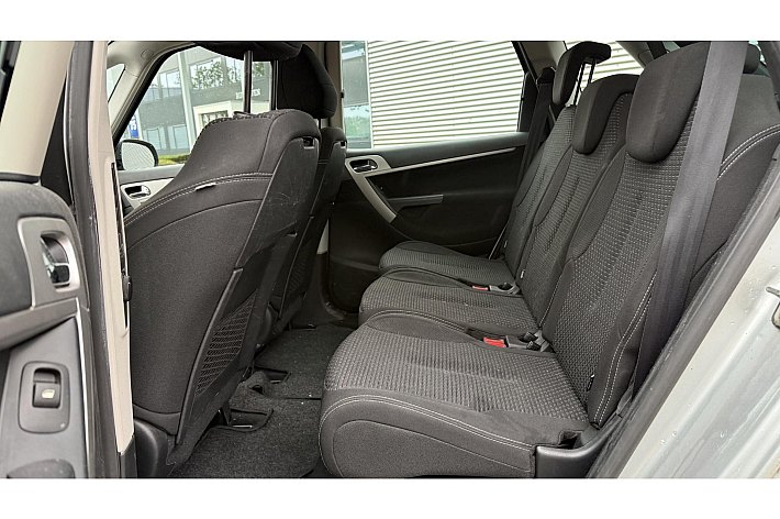 Citroën C4 Picasso 1.6 THP Tendance EGS AUTOMAAT, AIRCO, TREKHAAK, GOED ONDERHOUDEN ZIE FACTUREN, RIJDT EN SCHAKELT GOED, BOEKJES AANWEZIG