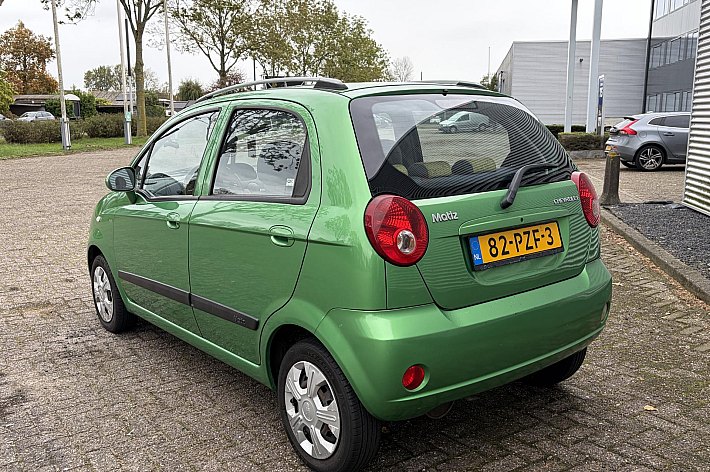 Chevrolet Matiz 0.8 Style LEUKE ZUINIGE GROENE MATIZ AUTOMAAT, APK TOT 21-10-2027, REMBLOKJES BINNENKORT AAN VERVANGING TOE.