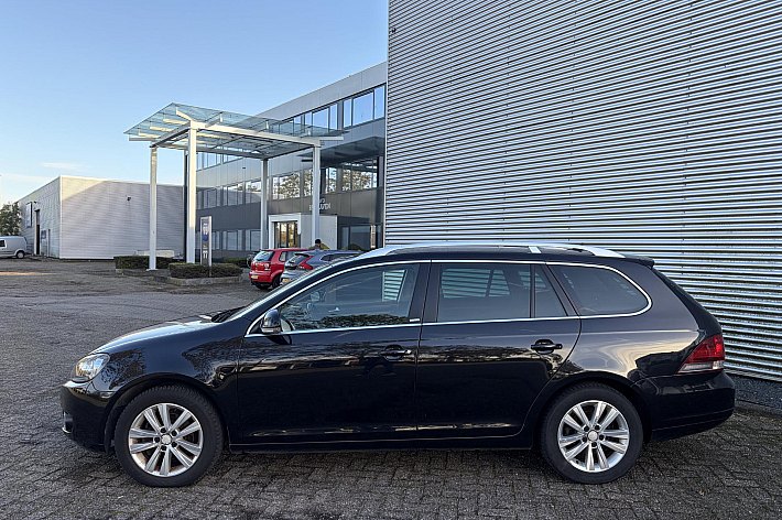 Volkswagen Golf Variant 1.2 TSI Style BlueMotion CLIMATE CONTROL, CRUISE CONTROL, GOED ONDERHOUDEN, LEKKER ZUINIG, TREKHAAK