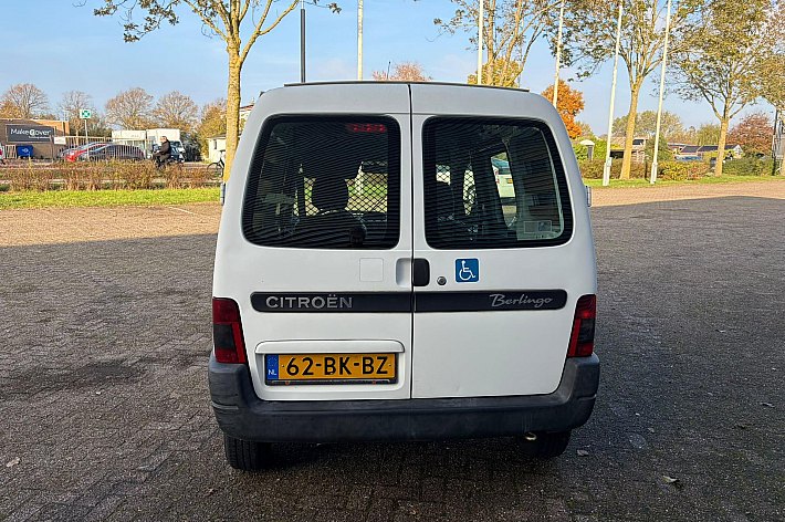Citroën Berlingo 1.9 D 800 , 88.632 KM NAP, RIJDT GOED, NIET DE MOOISTE ZIE FOTO, VOOR DE LIEFHEBBER